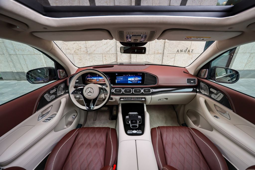 Mercedes-Benz GLS 600