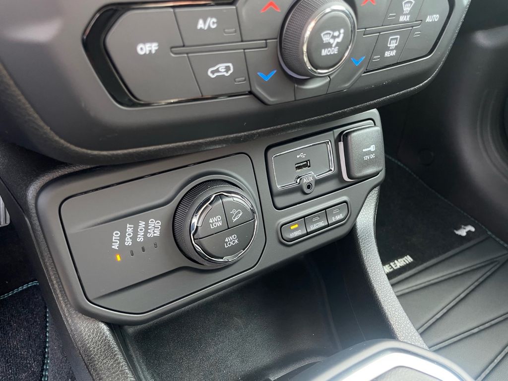 Jeep Renegade 2023