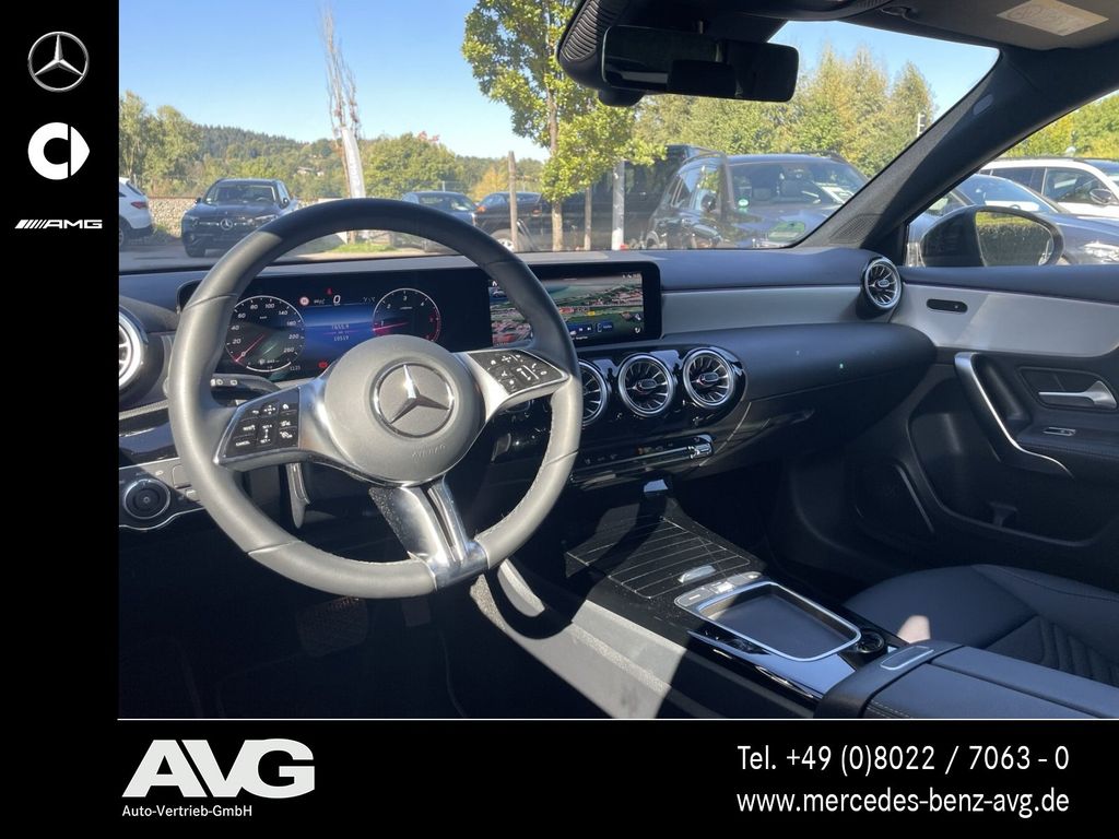 Mercedes-Benz A 200 2024
