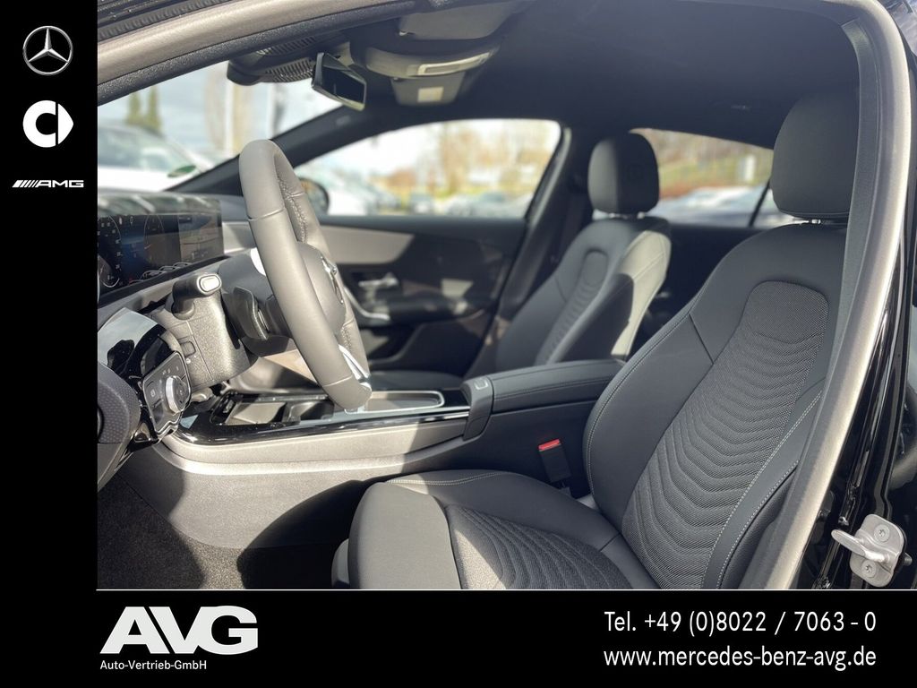Mercedes-Benz A 200 2024