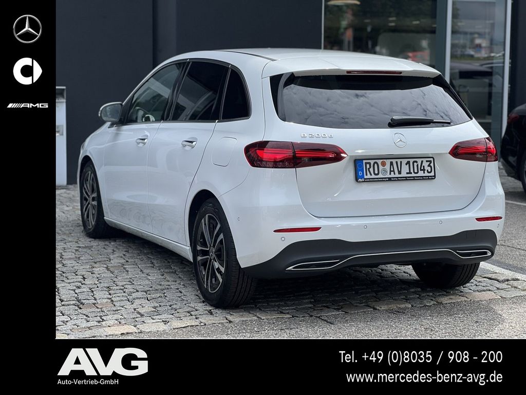 Mercedes-Benz B 200 2024