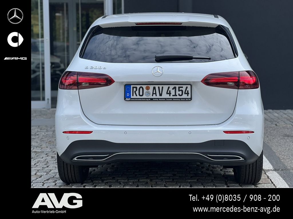 Mercedes-Benz B 200 2024