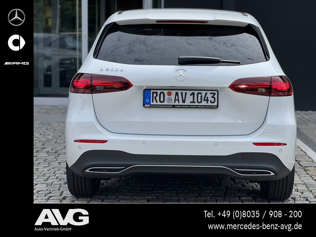 Mercedes-Benz B 200 2024