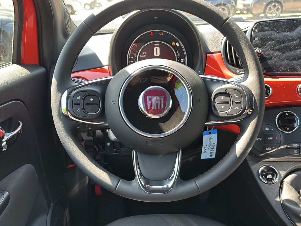 Fiat 500C 2023