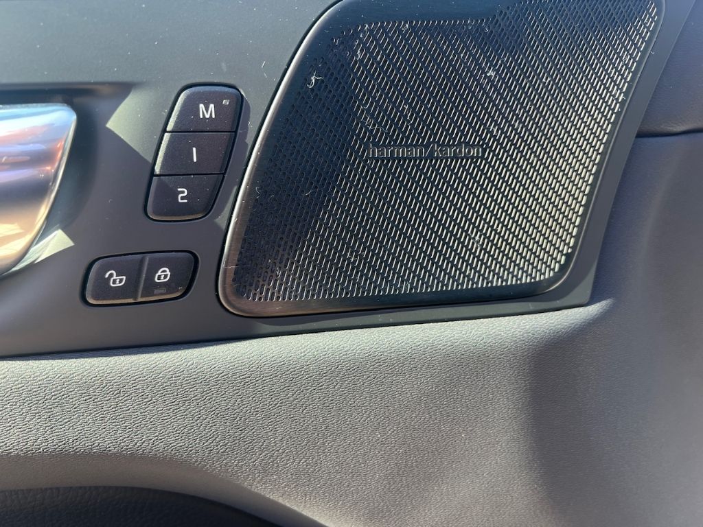Volvo XC60 2022