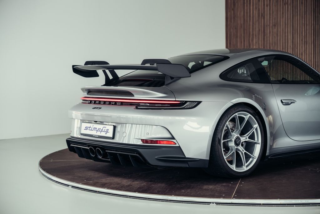 Porsche 992 2024