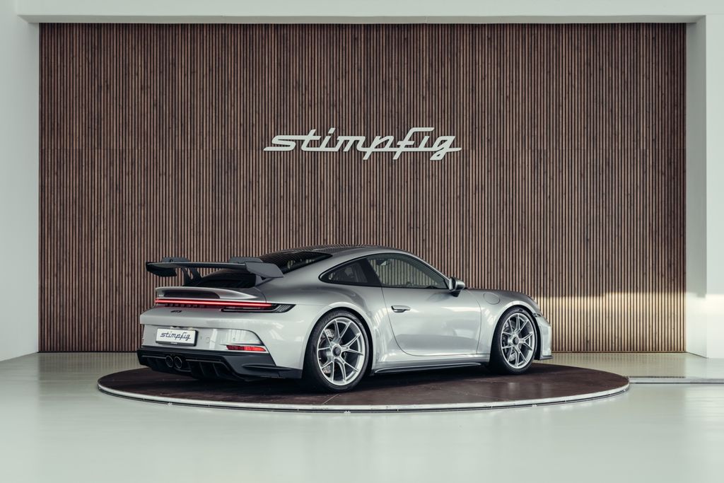 Porsche 992 2024