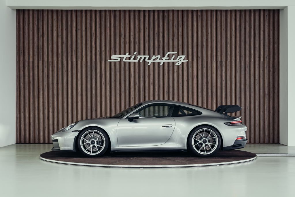 Porsche 992 2024