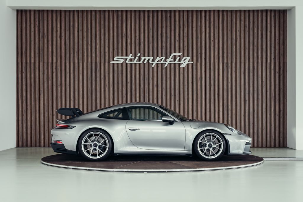 Porsche 992 2024
