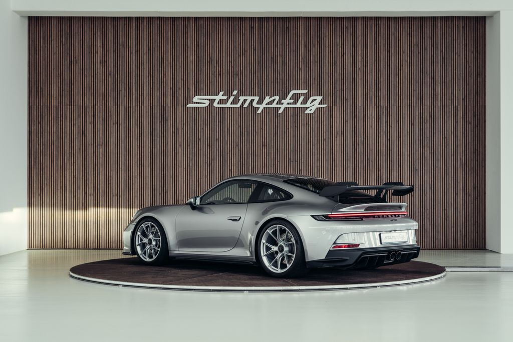 Porsche 992 2024