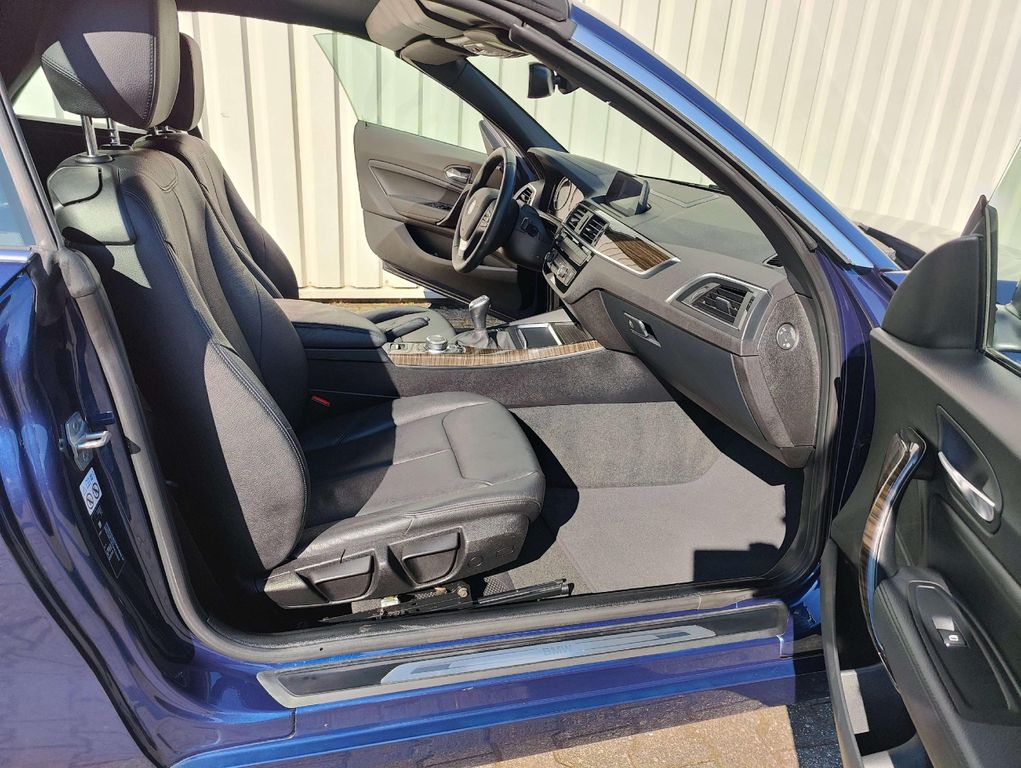 BMW 218 2018