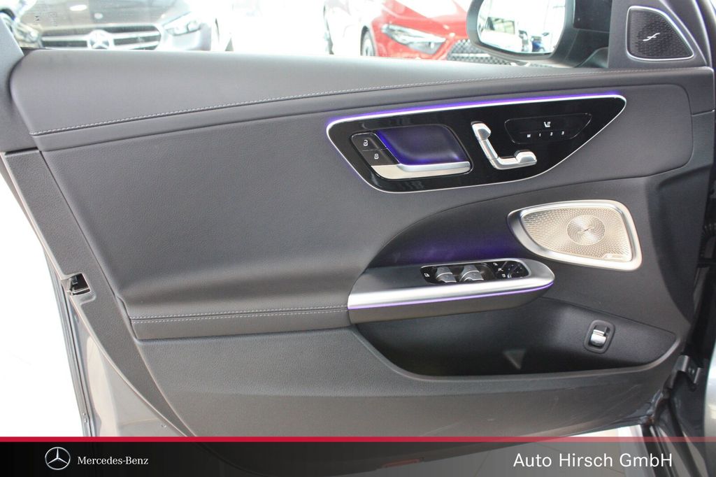 Mercedes-Benz C 300 2024