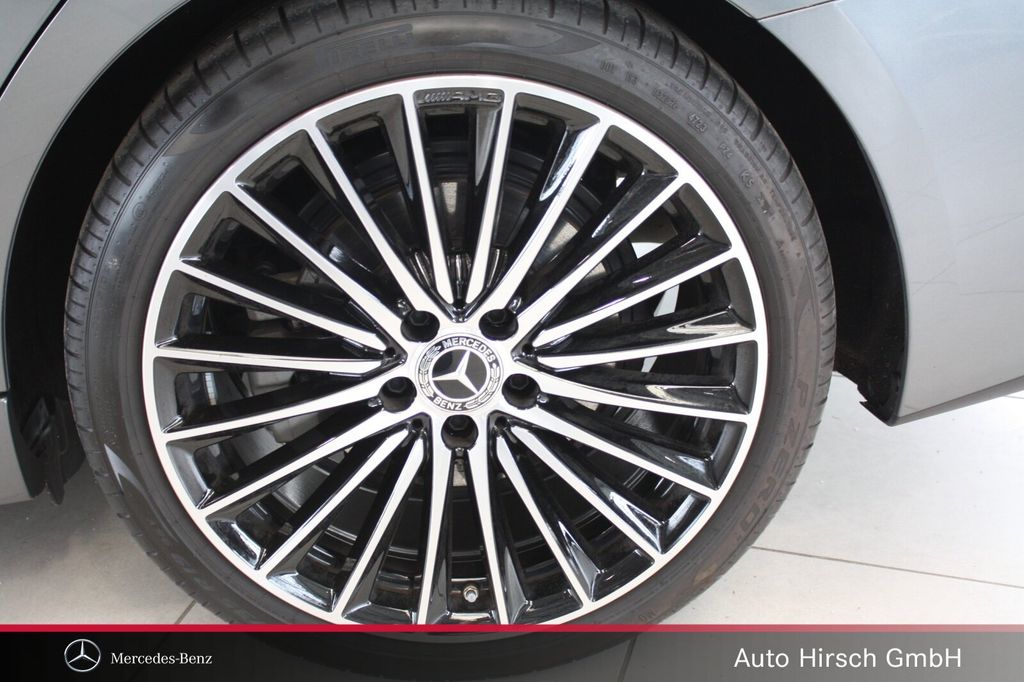 Mercedes-Benz C 300 2024