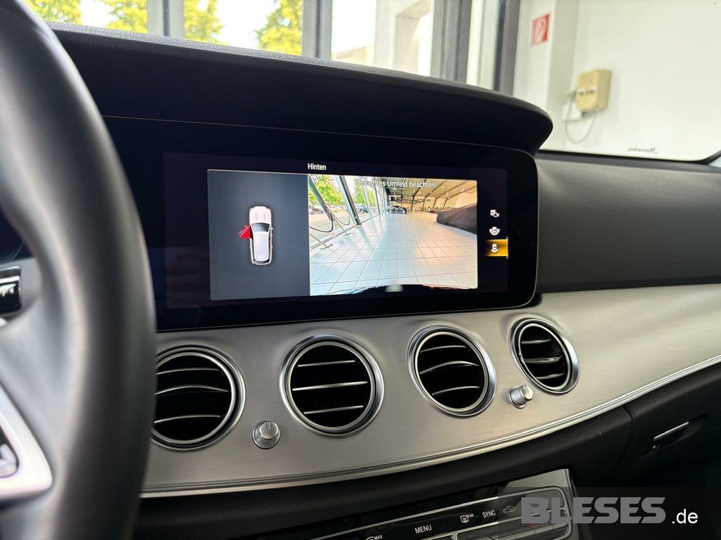 Mercedes-Benz E 220 2022