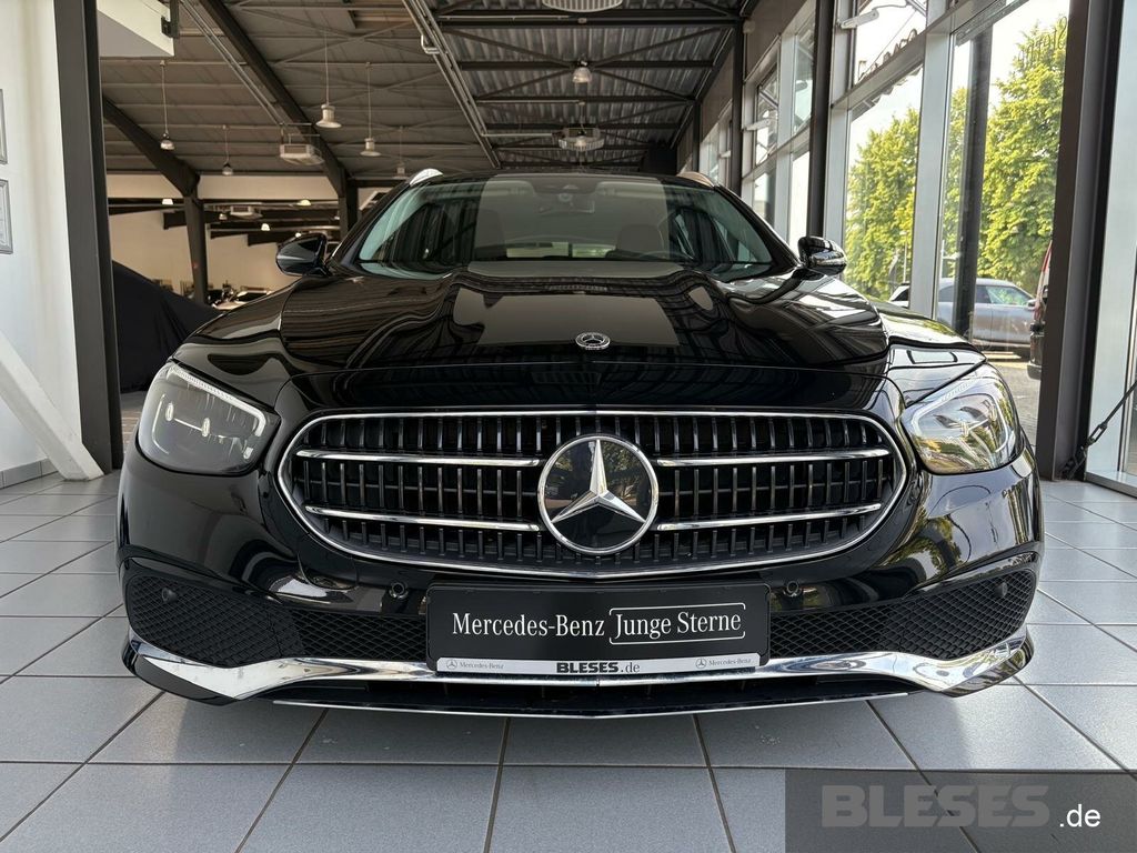Mercedes-Benz E 220 2022