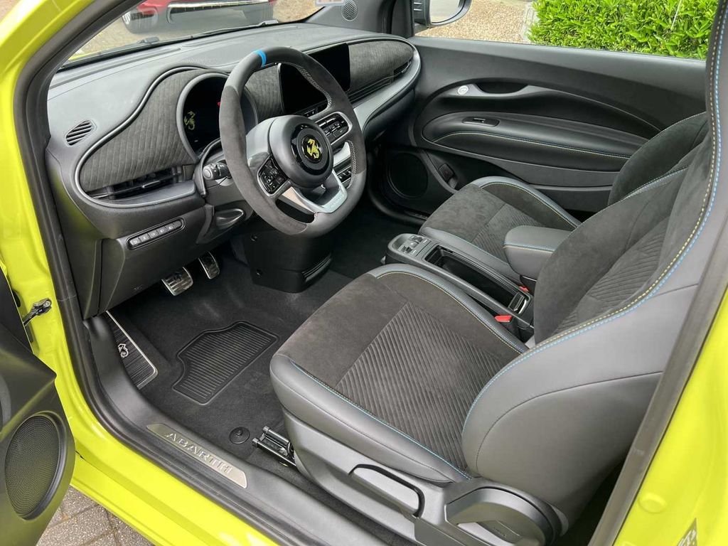 Abarth 500 2024