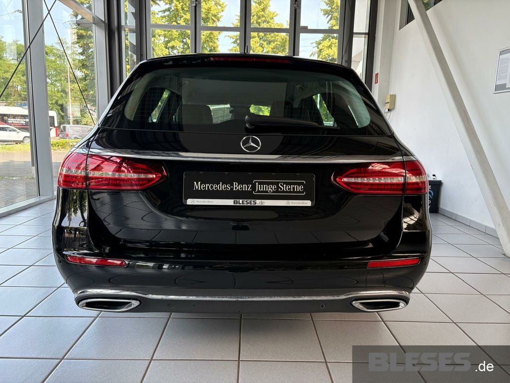 Mercedes-Benz E 220 2022