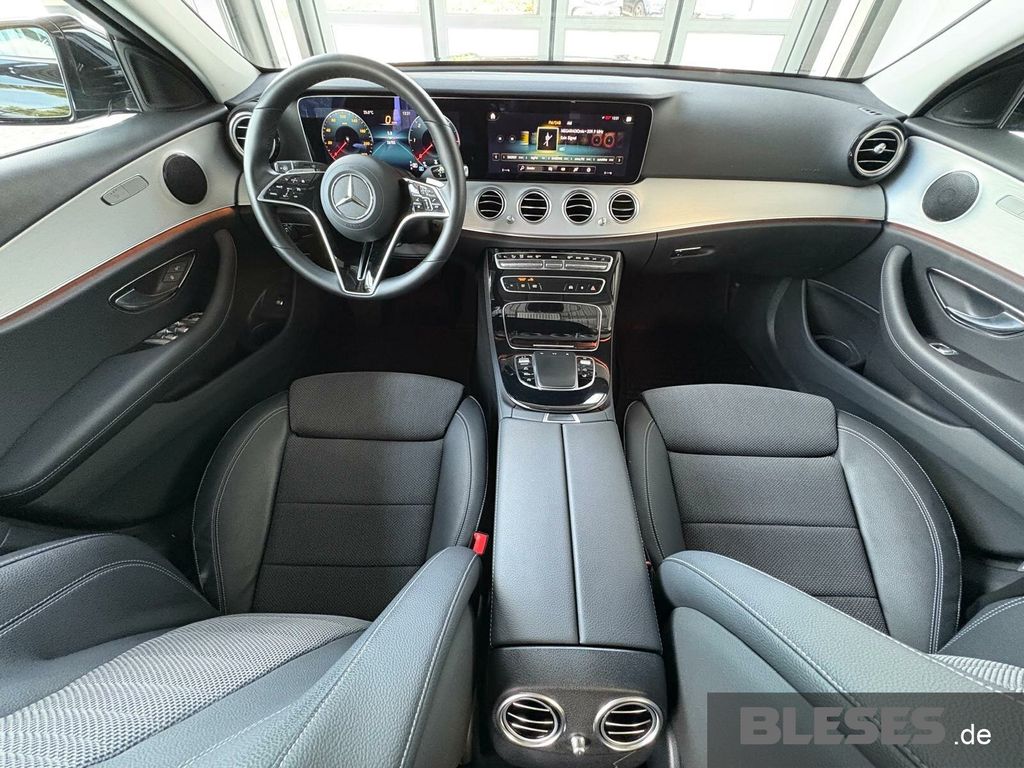 Mercedes-Benz E 220 2022