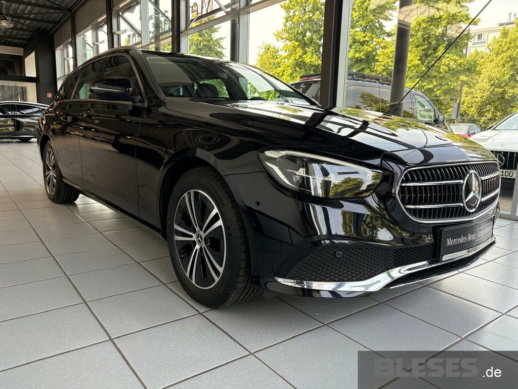 Mercedes-Benz E 220 2022