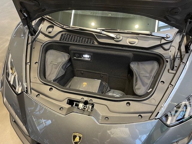 Lamborghini Huracán 2023