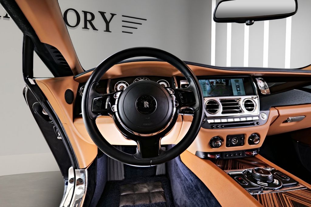 Rolls-Royce Wraith 2014