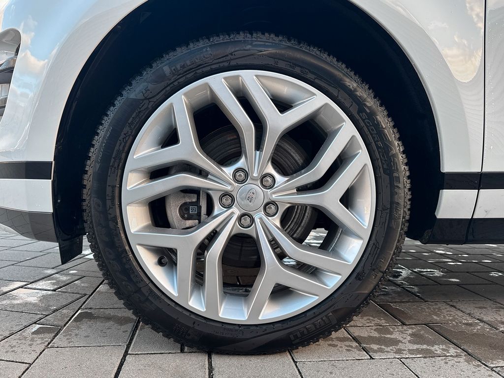 Land Rover Range Rover Evoque 2023