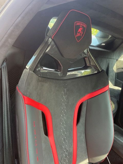 Lamborghini Huracán 2023