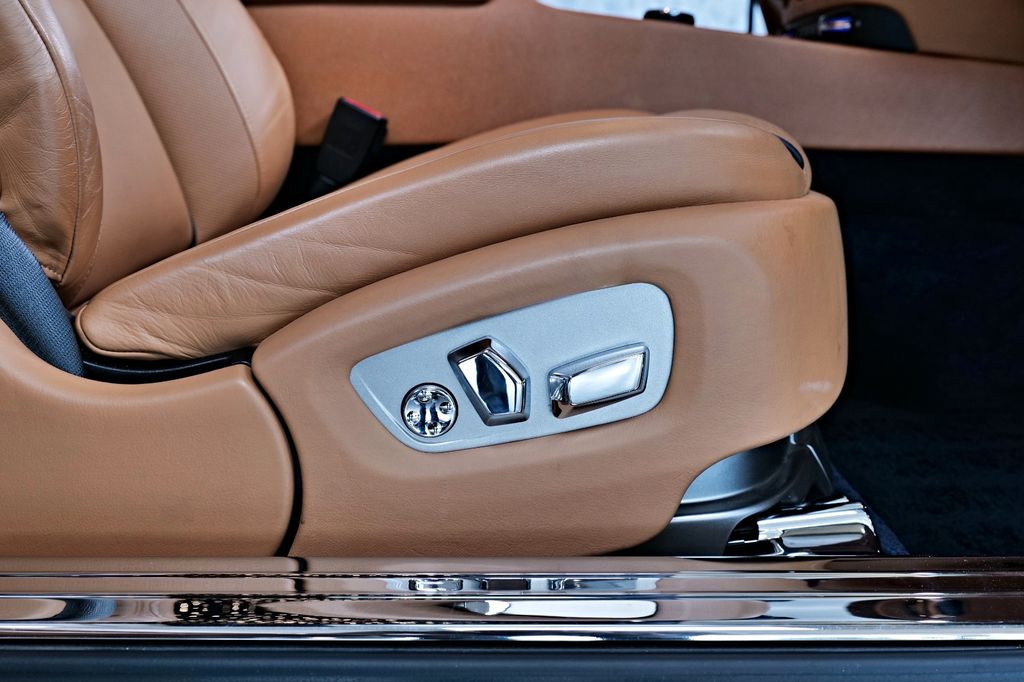 Rolls-Royce Wraith 2014