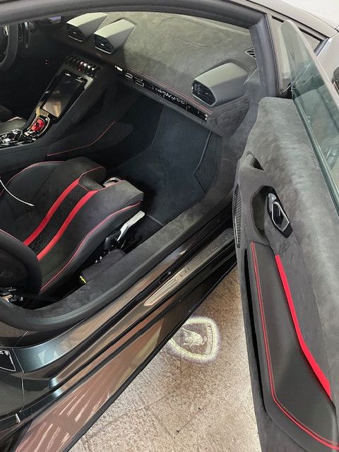 Lamborghini Huracán 2023