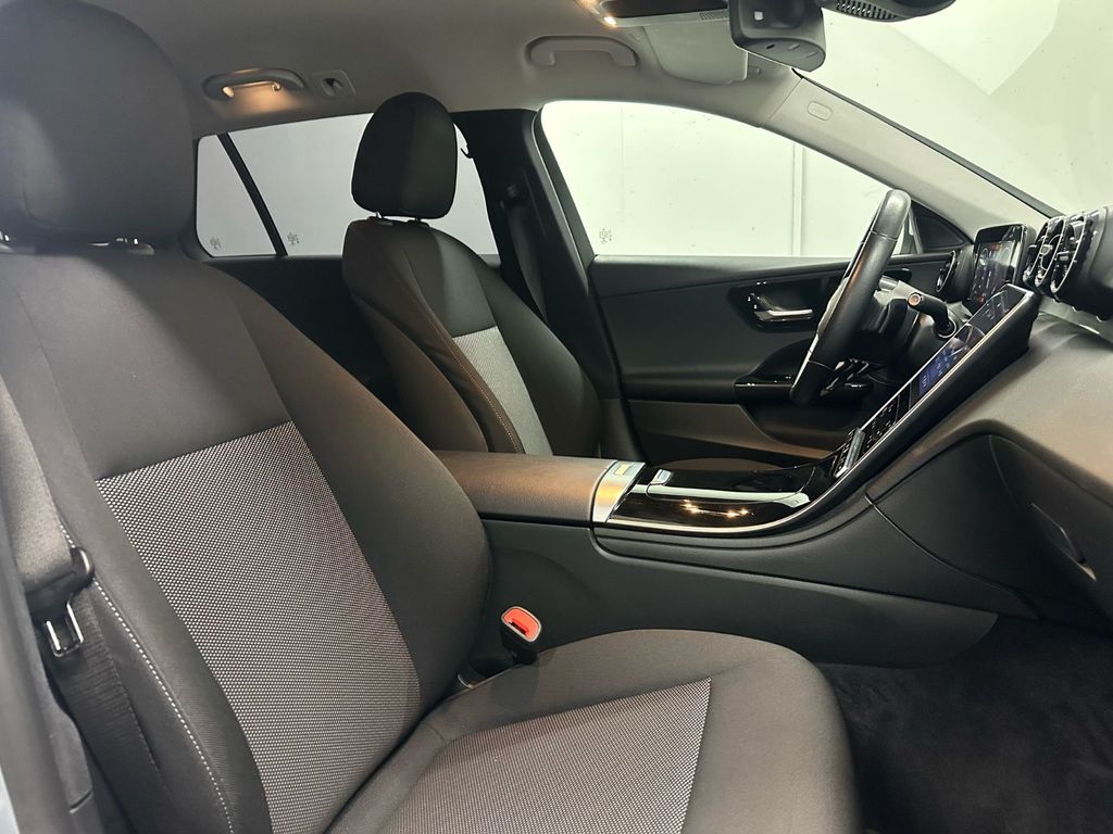 Mercedes-Benz C 200 2022