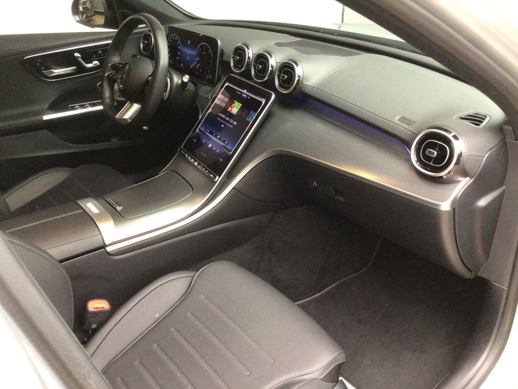Mercedes-Benz C 300 2024