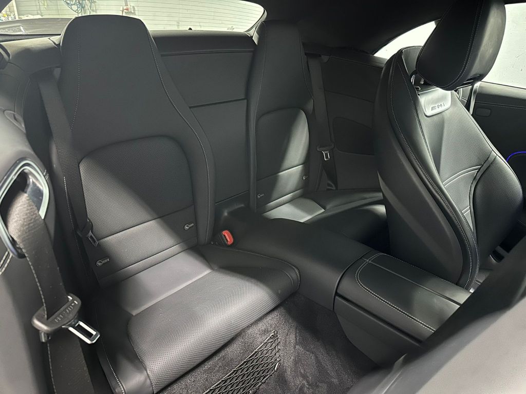 Mercedes-Benz SL 63 AMG 2022