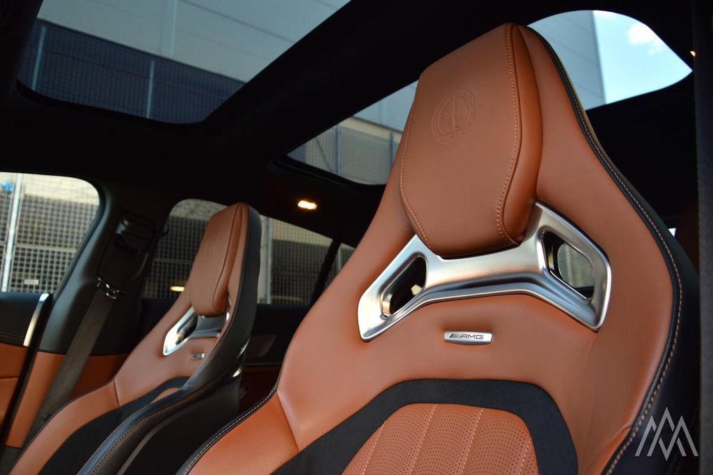 Mercedes-Benz AMG GT 2024