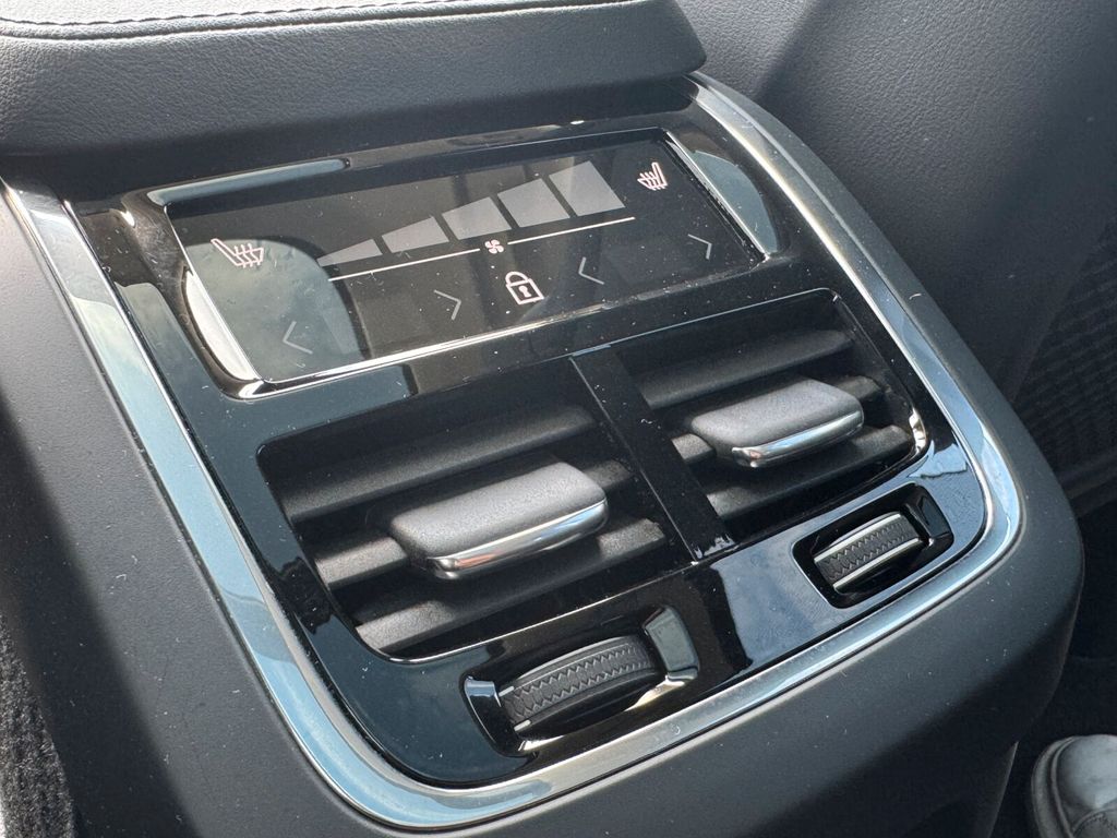 Volvo XC90 2024