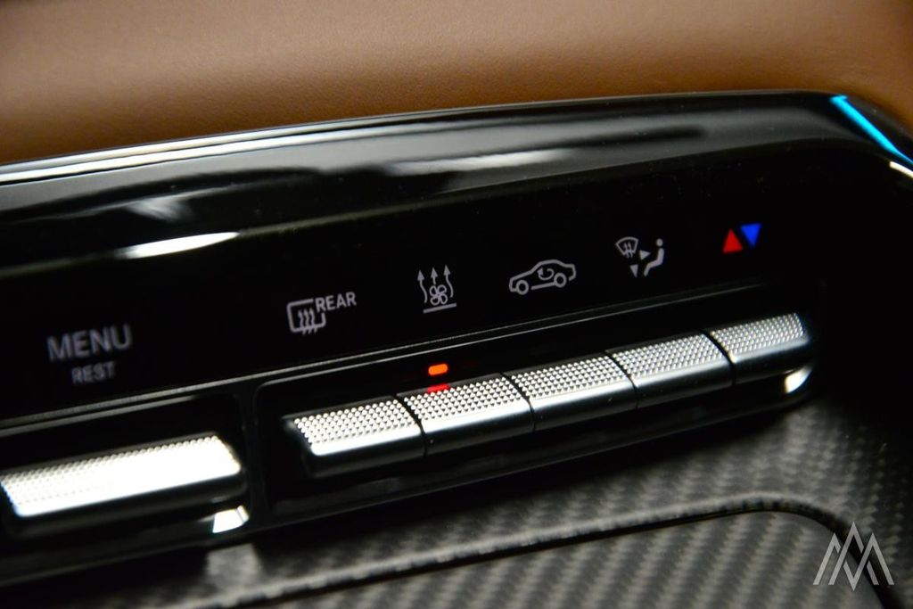 Mercedes-Benz AMG GT 2024