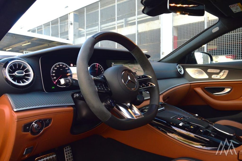 Mercedes-Benz AMG GT 2024