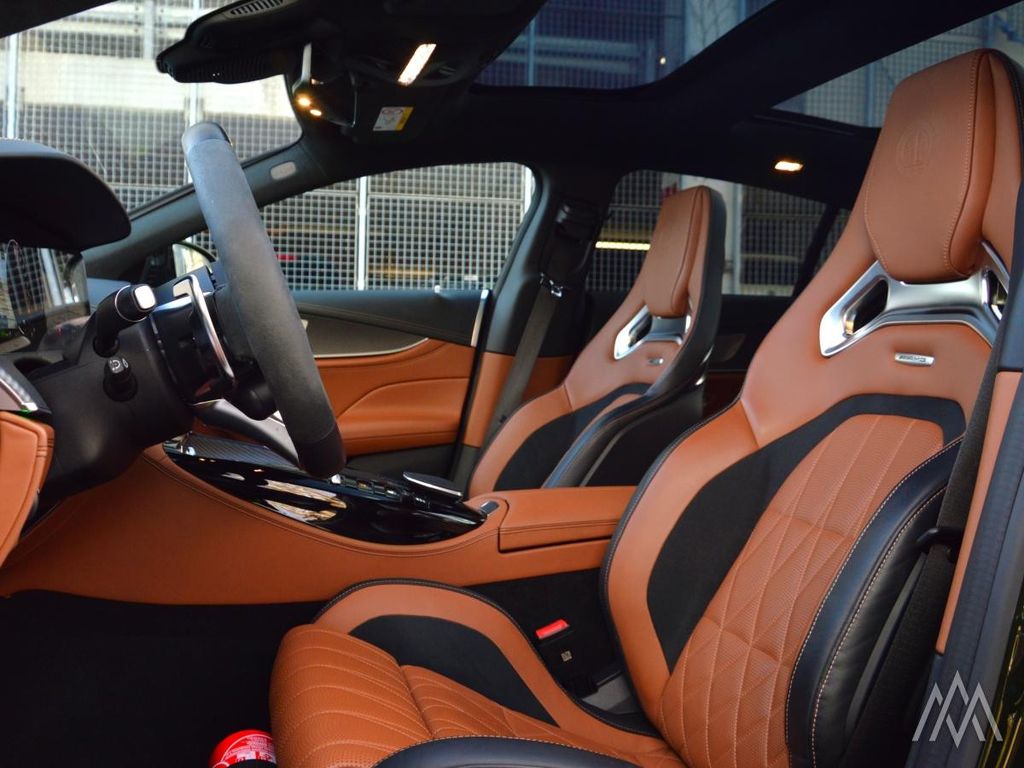 Mercedes-Benz AMG GT 2024