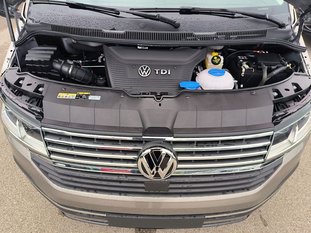 Volkswagen T6 California 2024