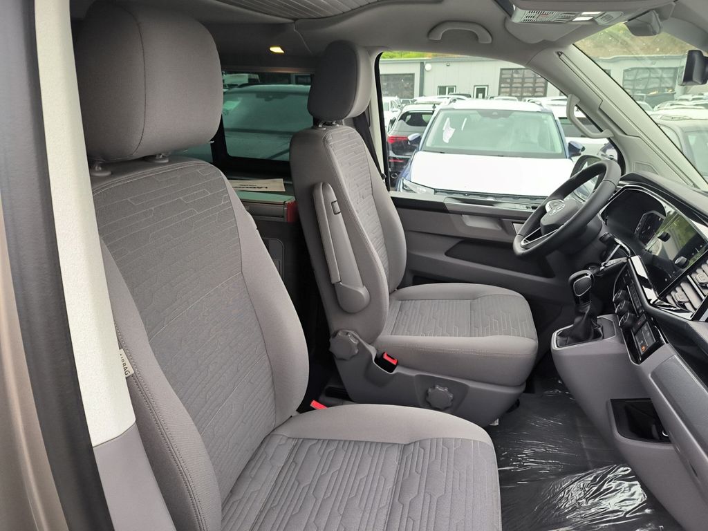 Volkswagen T6 California 2024