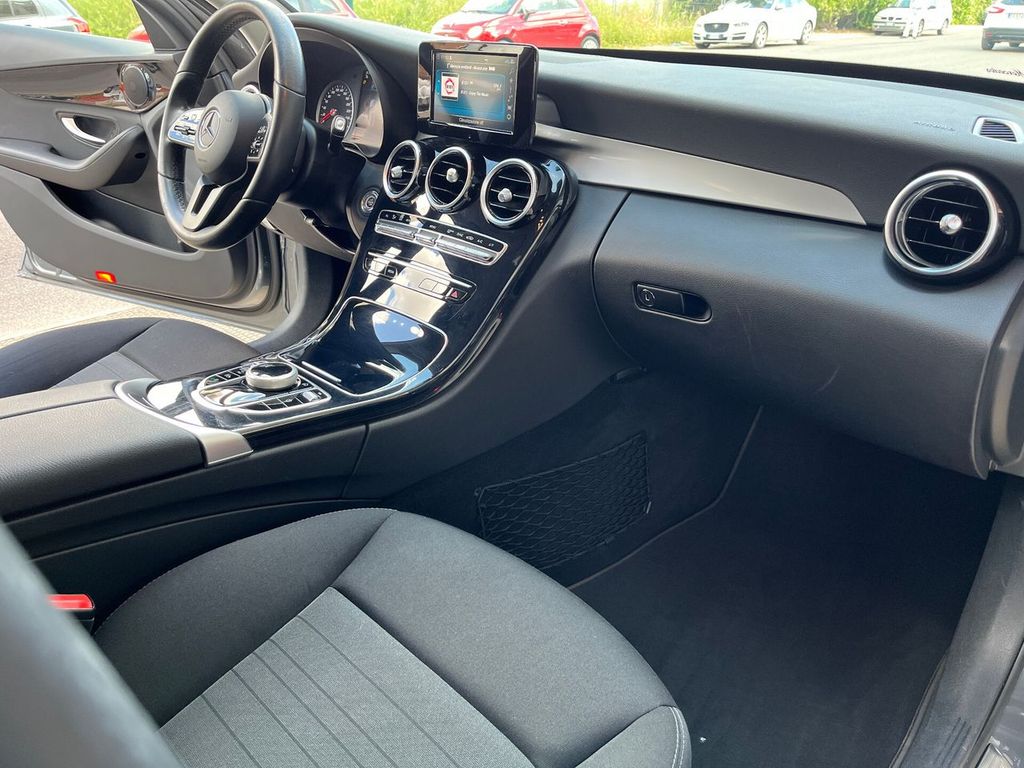 Mercedes-Benz C 200 2020