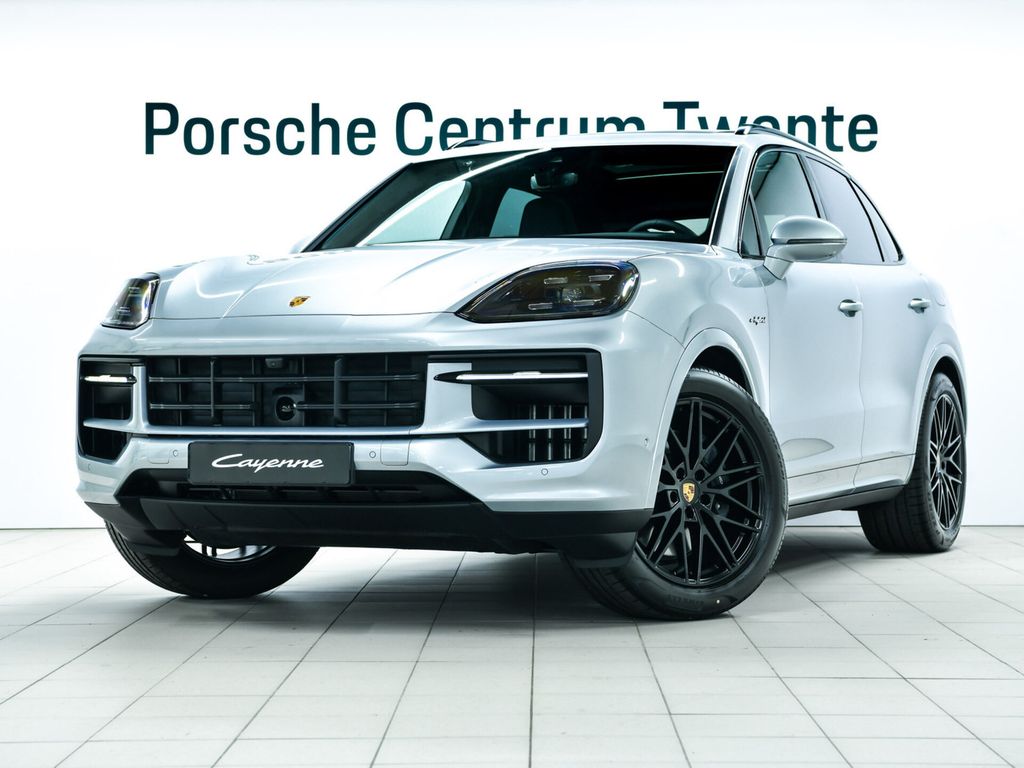 Porsche Cayenne 2025