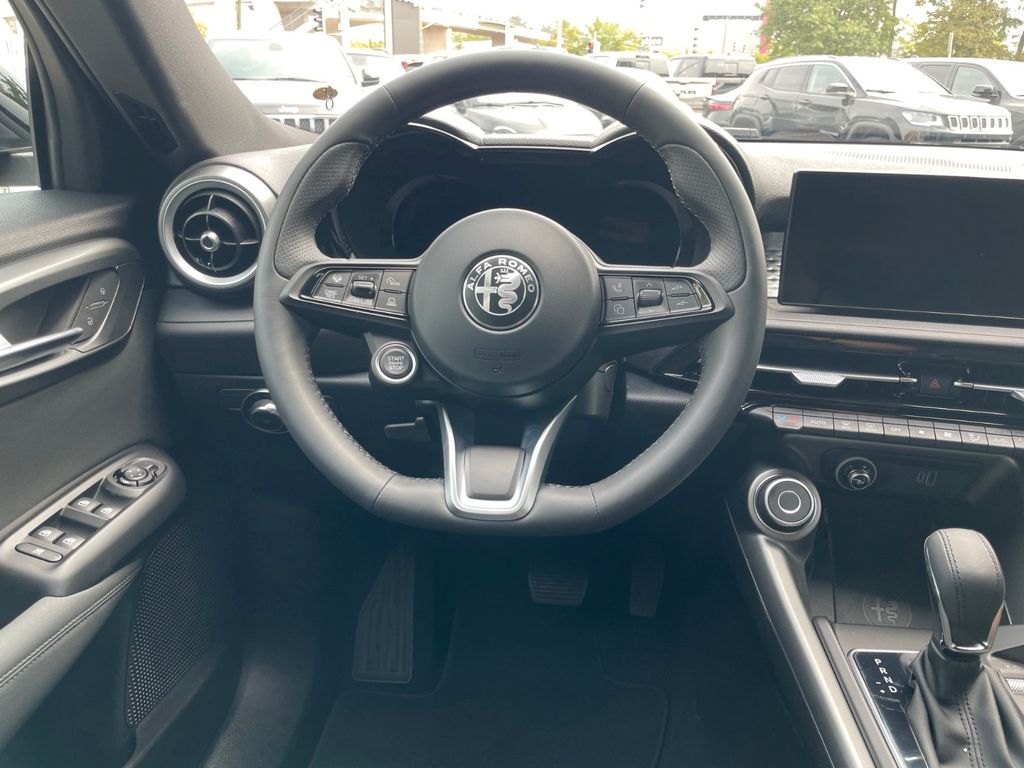 Alfa Romeo Tonale 2023