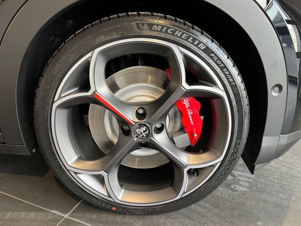 Alfa Romeo Junior 2025