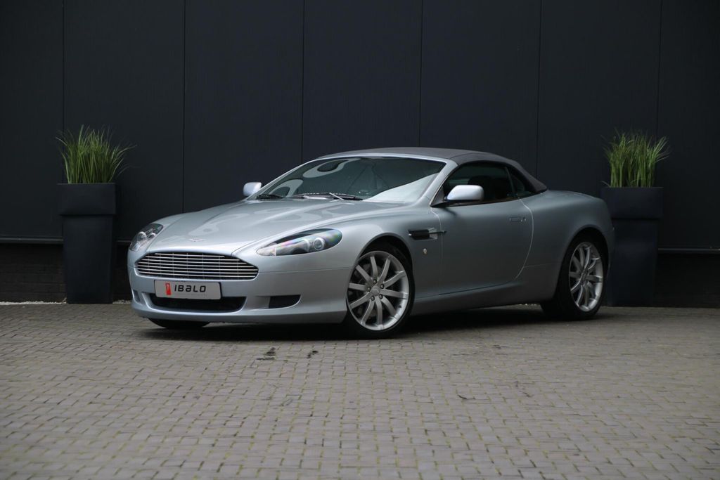 Aston Martin DB9 2006