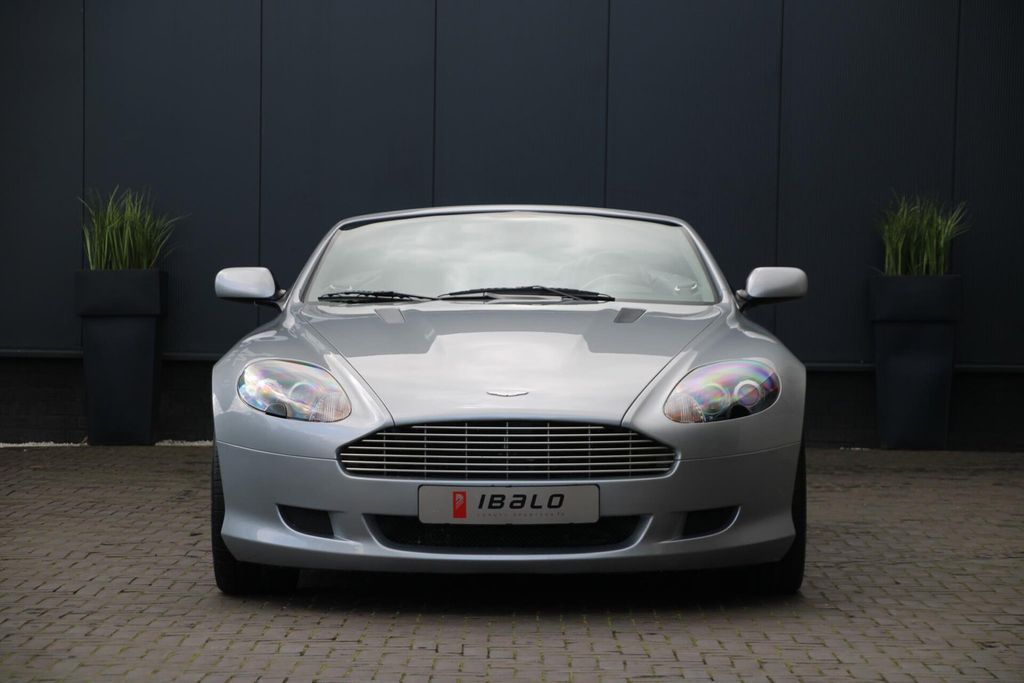 Aston Martin DB9 2006