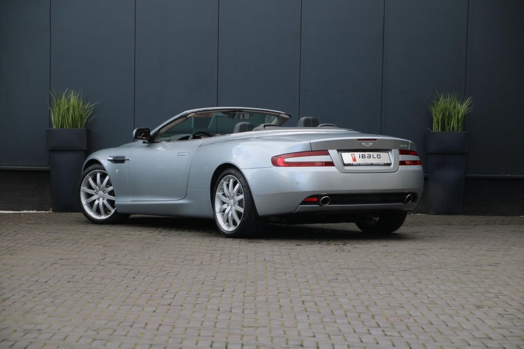 Aston Martin DB9 2006