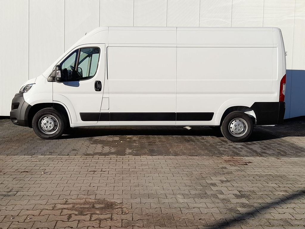 Opel Movano 2023