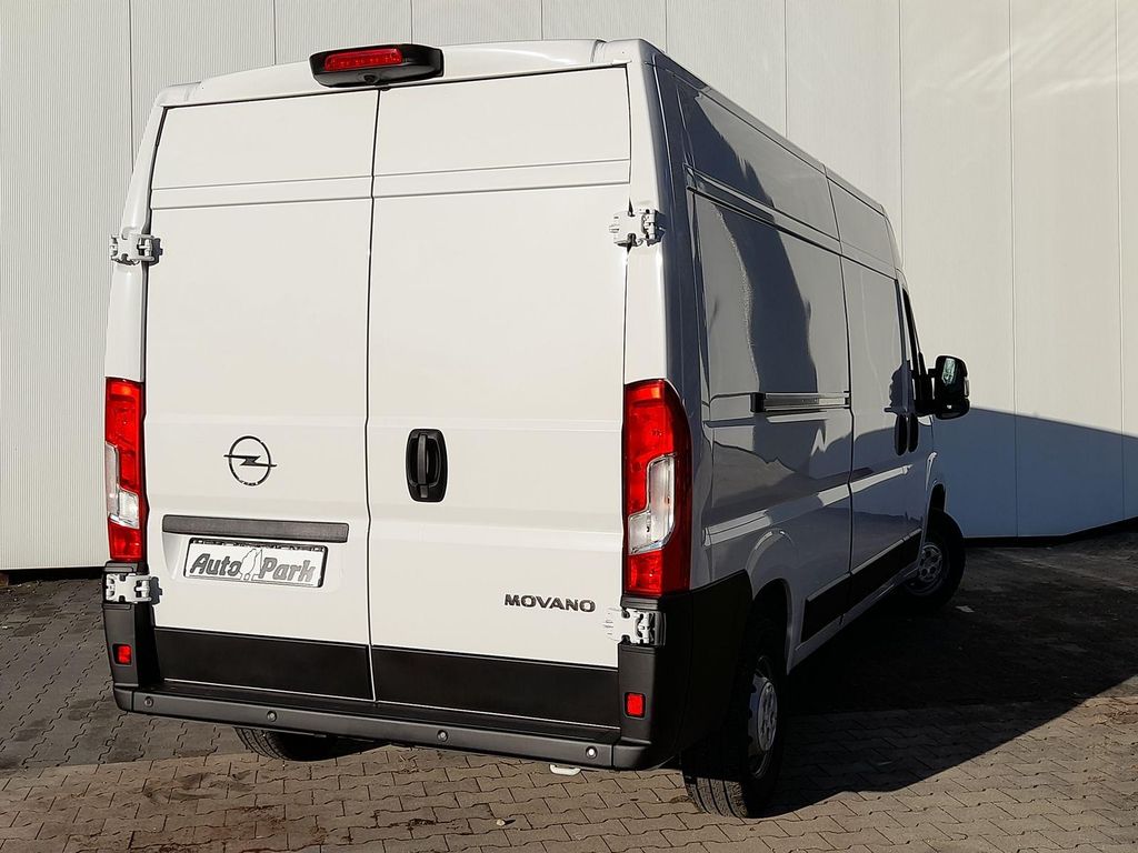 Opel Movano 2023