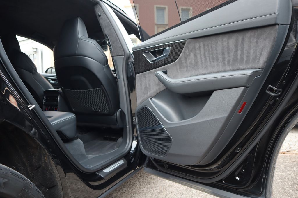 Audi SQ8 2021