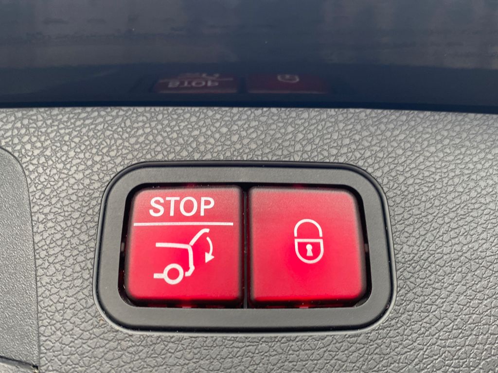 Mercedes-Benz E 300 2021